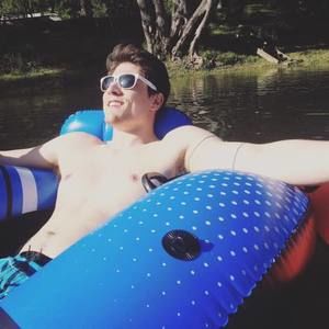 Meet your Posher, Ian